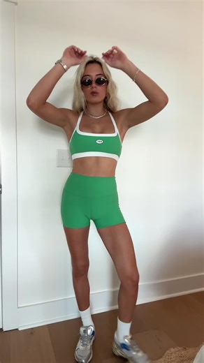 Ray sport try on !!! Minus the blue bra and bikers because I forgot to keep a sample :( don’t worry I’m getting myself a pair lol #ray #ootd #betsyray