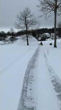 John Deere 955 with snowblower