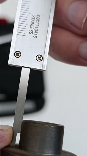 How to measure depth with a caliper?