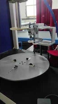 Edge folding machine for round box making