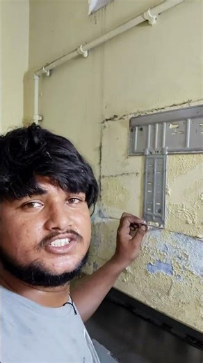 AC Indore plate ka screw ko ko hathoda se thoke screwdriver Se Hi tight Karen | #minivlog #shots