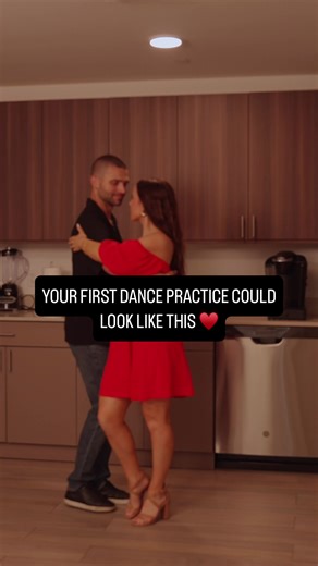 FIRST DANCE MADE SIMPLE ⬇️ No lessons. No stress. Just your full wedding dance taught step-by-step to your song. 🎶💍 ✅ Beginner-friendly ✅ Includes dips & smooth transitions ✅ Practice anytime from home Look amazing on your big day—without ever stepping into a studio. Comment WEDDING and I’ll send you the info! Follow @firstdancebyzienna for more tips 💃🕺💛 #weddingdance #firstdance