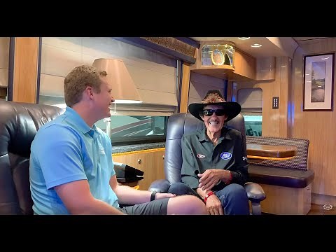 “The King” of NASCAR Richard Petty and his Luxury Coach