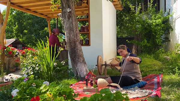 Young lamb baked under clay | Ancient cooking method from an eastern village