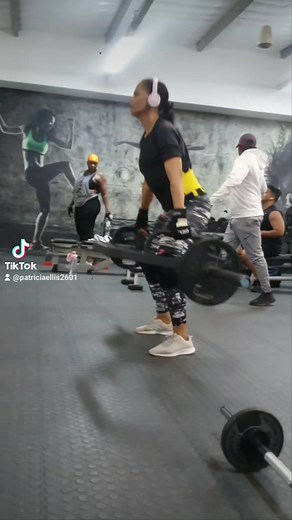 8.1K views · 215 reactions | Hey My Peeps!!! Hope you been working out? Today's was a full body workout, what was yours? And if you still contemplating on whether to start or not, picture your summer body three months from now. Don't say i didn't remind you lol #fitgirl #fitnessbunny #greeneyedgirl #happygirl #adventurousgirl #motivatedgirl #fitnessmotivation | Patricia Ellis fitness | Facebook