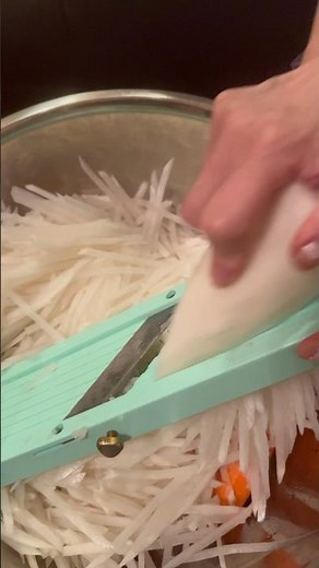 Best slicer ever #mandolin #vegetableslicer #effective #easy