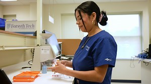 💊 Hear from one of our students journey through our Pharmacy Technician program at Forsyth Tech, where hands-on training meets real-world impact. 🚀 Ready to take the first step toward your future in pharmacy? Watch her story and discover how you can start your journey today! #PharmacyTechnician #ForsythTech #HealthcareHeroes #StudentSuccess | Forsyth Tech