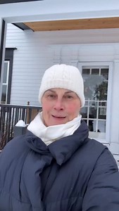 Crazy snow storm at the farm to end the year! . . . . . . #snowstorm #snowfall #snowing | Mel Harris