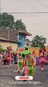 Wow 😱 Subió Muy Alto #shortvideo #viral #entretenimiento #viralvideo #desfile #shortsfeed #short