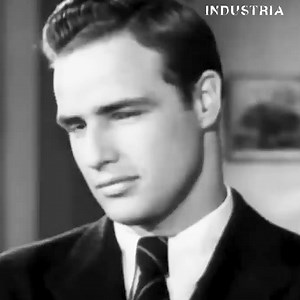 What would Rebel Without a Cause have looked like if it had starred Marlon Brando instead of James Dean? We very nearly found out. In 1947, Warner Bros. asked the (at the time) relatively unknown actor to do a screen test for the lead role. Unfortunately for Brando, the studio decided to abandon the project, only to revive it eight years later and cast James Dean as the lead. Whilst Dean's performance is arguably his most iconic, we'll always be left wondering what Brando could have brought to t