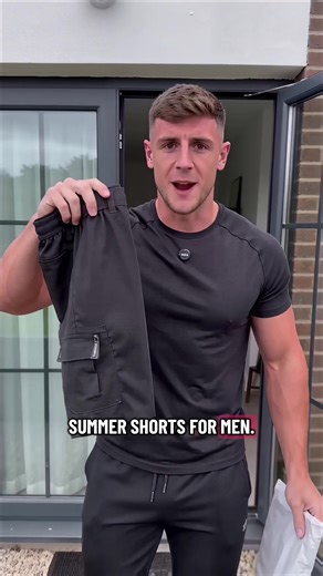 Summer-Ready Utility Cargo Shorts for Men