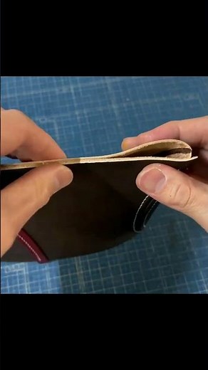 Making Leather Pouch / 50 sec Leathercraft Tutorial