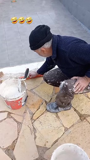 Tiling Work Around Swimming Pool: A DIY Guide