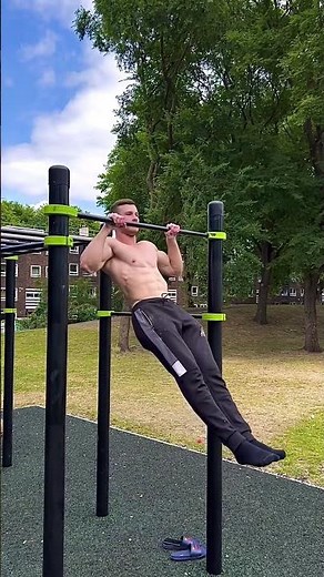One hand muscle up😳💯 (90kg/188cm athlete)