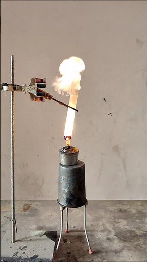 Reaction of sulfur with potassium permanganate 😱. #youtubeshorts #experiment #chemistry