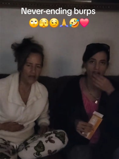 Nunca-ending burps en la noche de película