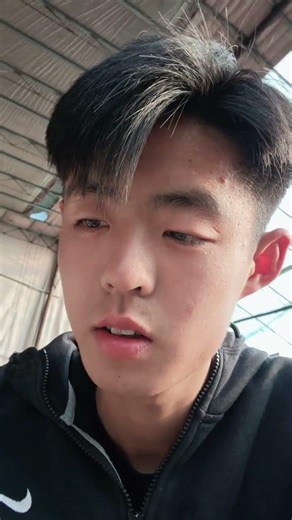 Giant Blueberries: The Juicy Superfruit Phenomenon