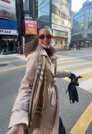 Life as Models in Seoul: Behind the Scenes