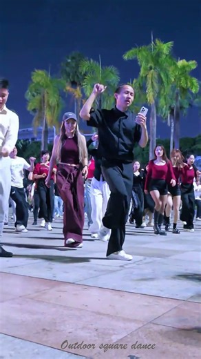 😍Happy Square Dance#shorts #happydance #healthyfun #beautiful #squaredance #outdoordance