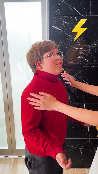 🛗 Smart Kids Know These Elevator Safety Rules 🌟