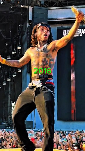 🥶 Swae Lee Just Revived the 2016 Mannequin Challenge.