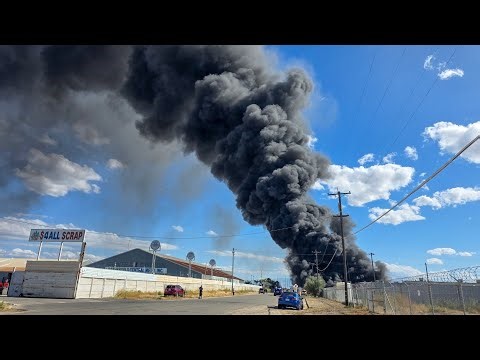 Warehouse Fire In East Bakersfield Sends Smoke Across City