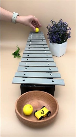 #OddlySatisfying Every Roll Creates a New Melody