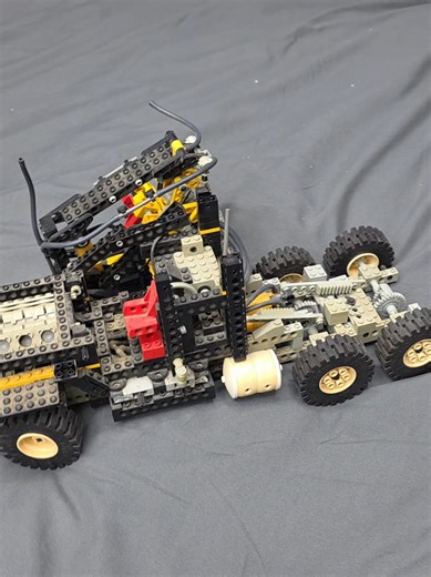 Can you help? I want to restore my first ever @LEGO technic set. This is set 8868 which i believe was one of the very first motorised pneumatic builds. I plan to strip it and clean it and then source any missing parts. Any help and guidance would be very much appreciated. #Legotechnic #retiredlego #lego