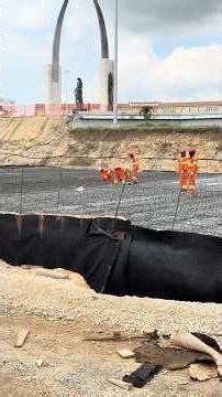 Northern section, Plaza de la Bandera Tunnel, almost completely blocked