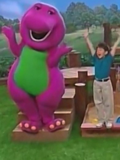 Visiting a Castle with Barney & Friends