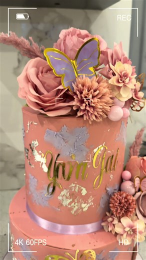 Butterfly Dream Baby Shower!!! #aicustomcakes #babyshower #butterflycake #customtreats