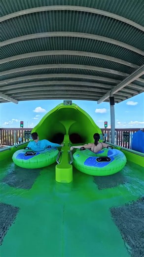 Ready, set, SPLASH! 💦 Race to #AquaticaOrlando to challenge your bestie down Riptide Race & be sure to brag about your win with us on social! Pass Members: Bring your next opponent for free with 2 bonus free guest tickets (good through 10/19) ☀️ Fun Card Holders can also compete with a friend with their 1 bonus free guest ticket! 😁 | Aquatica Orlando