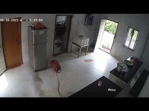 Gas Escaping From A Cylinder And The Resulting Explosion