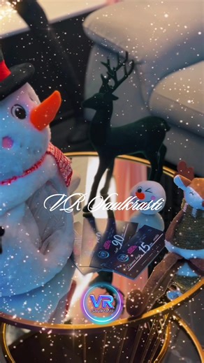 🎁 VR SAULKRASTI DĀVANU KARTES – lieliska Ziemassvētku dāvana ikvienam! Ar dāvanu karti Tu uzdāvini nevis lietu, bet emocijas un pieredzi, ko atcerēsies vēl ilgi. To var izmantot gan publiskajā apmeklējumā, gan privātās ballītēs līdz 25 personām! Pieejamās dāvanu kartes: 🔹 15€ – 1h publiskais apmeklējums 🔹 90€ – 1h privātais apmeklējums 🔹 150€ – 2h privātais apmeklējums 🔹 200€ – 3h privātais apmeklējums ⸻ 📍 Kā iegādāties? – Fiziski uz vietas jebkurā laikā (iepriekš piezvani) – Vai darba lai