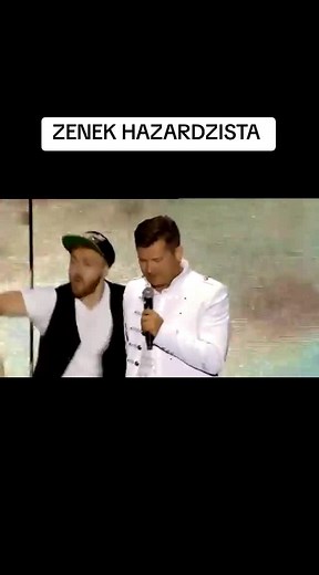 Zenek Martyniuk gra w pokera: rozrywka w stylu disco polo