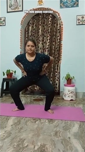 plie hold pulses exercise #health#fitness#😃#shorts