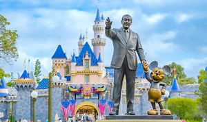 First Time at Disneyland? Here's What to Do and See, According to Disney Boss Bob Iger