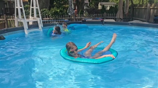 Watch Intex Round Pool on Amazon Live