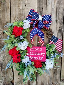 Patriotic Military Family Wreath: American Flag, Red White Blue - Etsy Canada