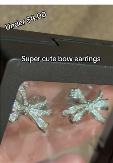 Cute Bow Earrings Under $4 for Stylish Outfits