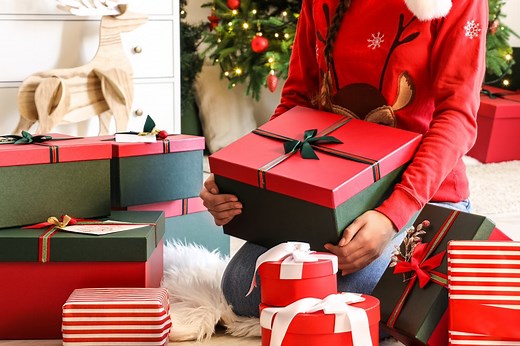24 Christmas Eve box ideas for teenagers - Netmums