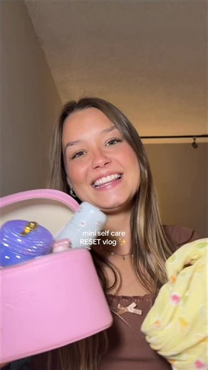 Gabriella Hall on Instagram: "do we want some more night vlogs?! 🫧🎨💕💤 #selfcare #selfcarereset #sundayreset #nightvlog #vlog"
