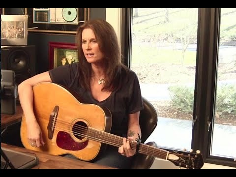 Terri Clark - The Highway (Official Video)