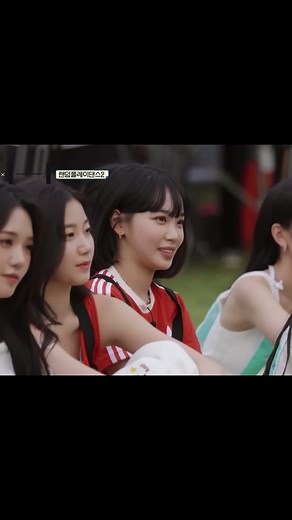H.O.T. Candy Performance at HYBE Sports Day | Kpop Recommendations