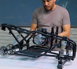 Turning scrap into a powerful ATV. Watch this incredible makeover | 5-Minute Recycle