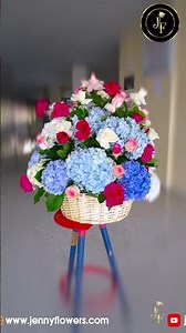 Elegant Fresh Flower Box Arrangements | Jenny Flowers LLC