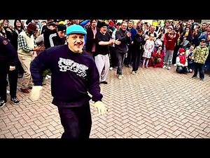 ШЕFF танцует на Арбате (1 апреля 2026 г.).