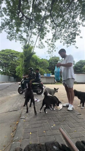 Paying the security fee at the hotel