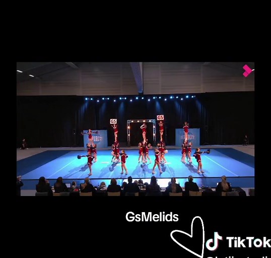 @Amaliaa🤙 #gsmelids #cheerleading