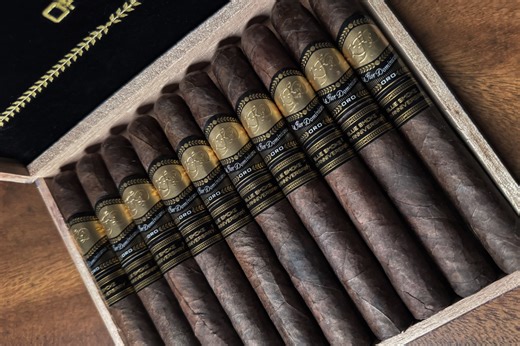 La Flor Dominicana Oro Maduro No. 5 Heading to Blue Smoke of Dallas